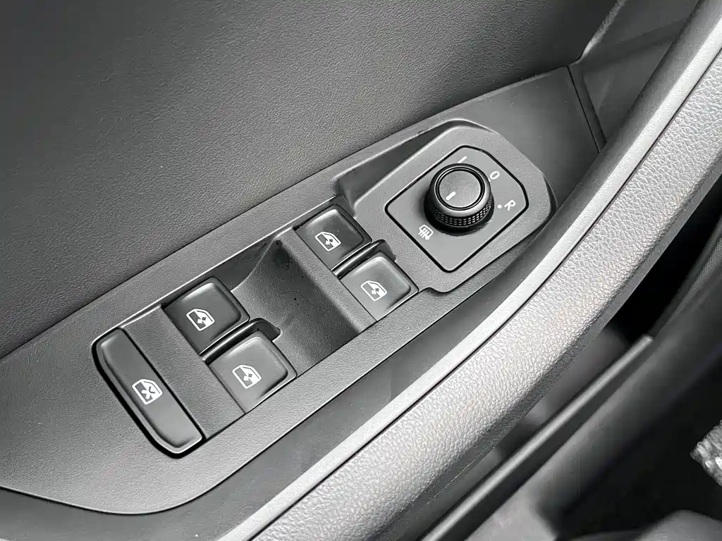 Skoda Kodiaq — фото 14