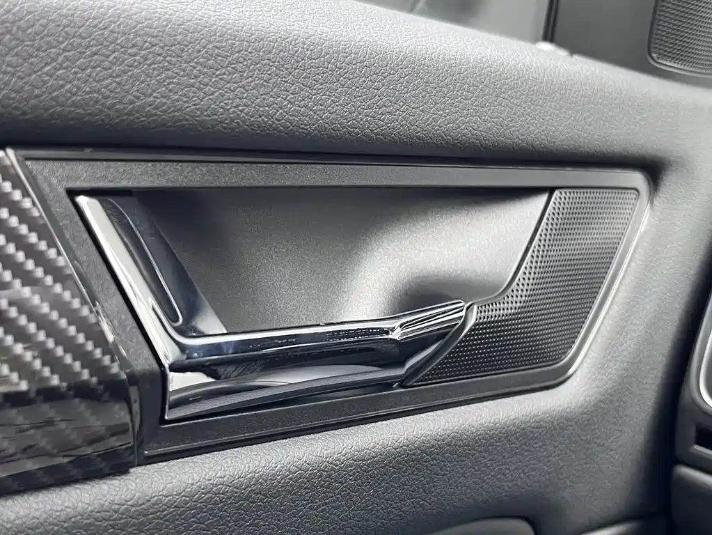 Skoda Kodiaq — фото 21