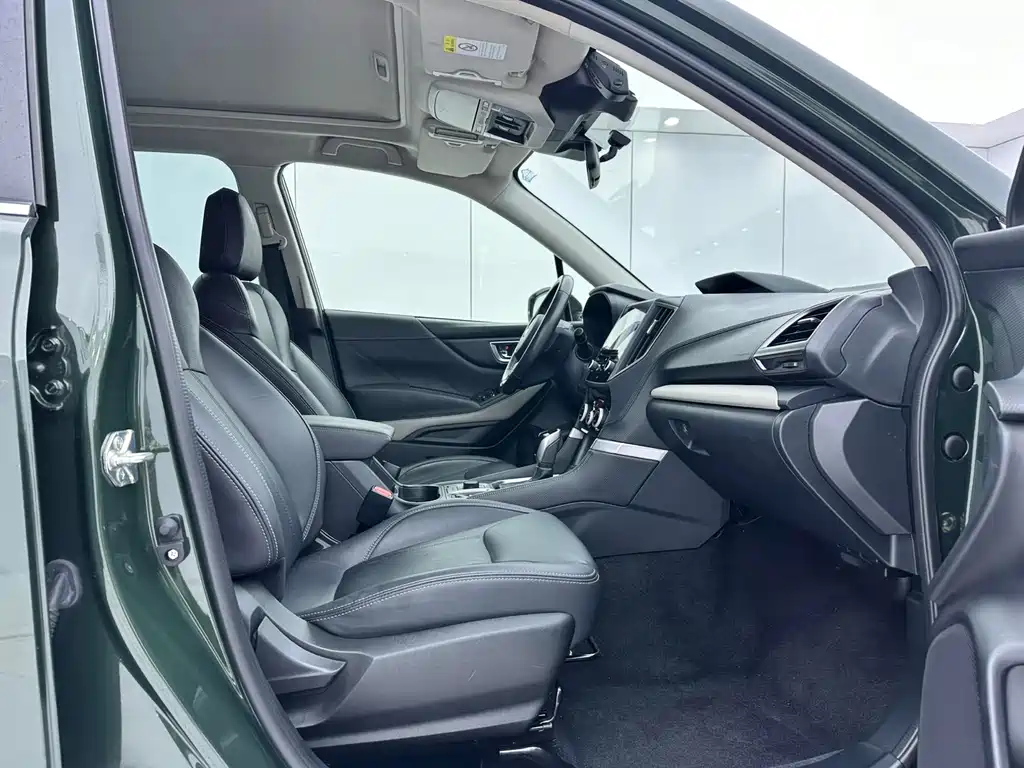 Subaru Forester — фото 20