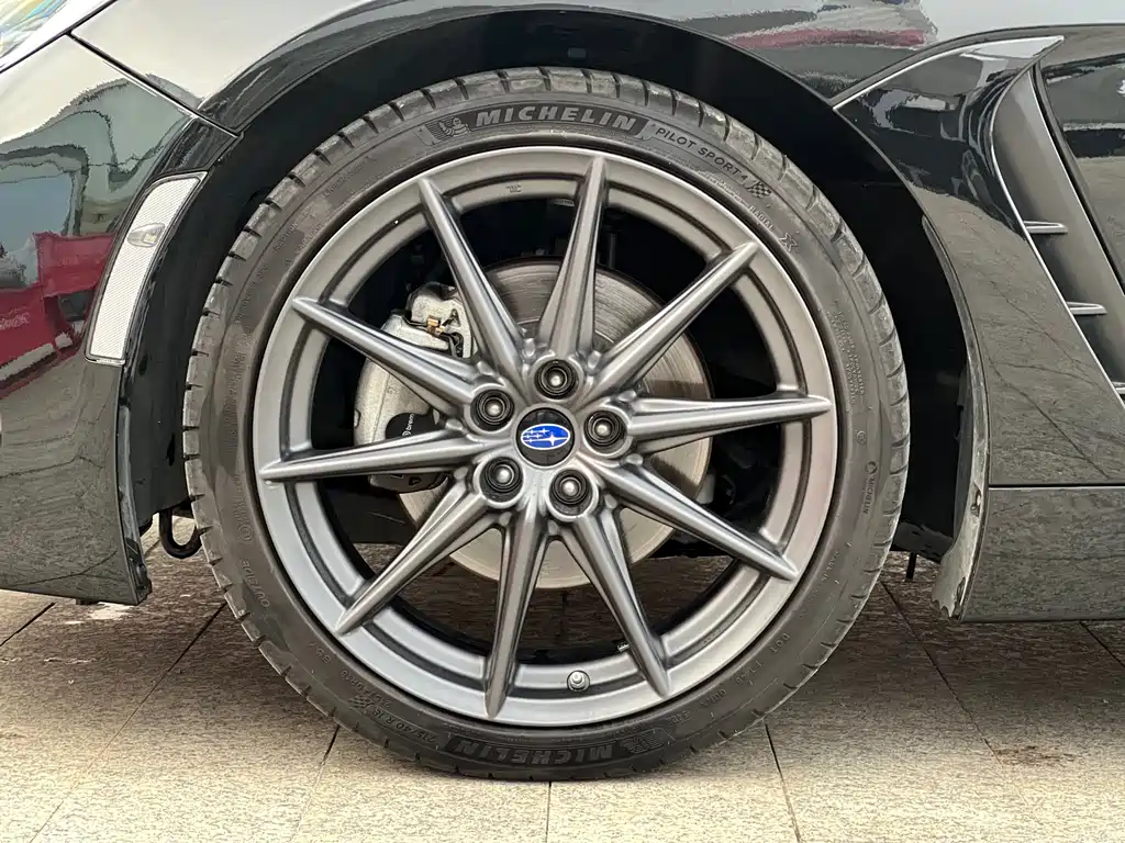 Subaru BRZ — фото 8