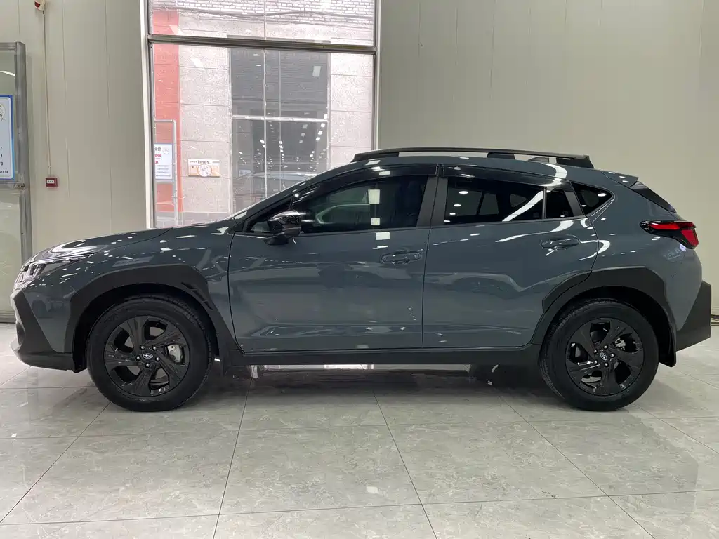 Subaru Crosstrek — фото 4