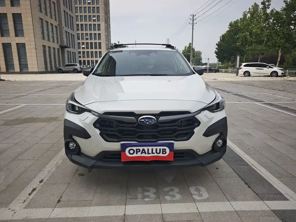 Subaru Crosstrek — фото 2