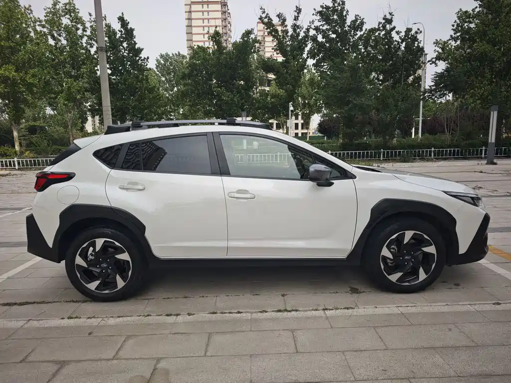 Subaru Crosstrek — фото 7