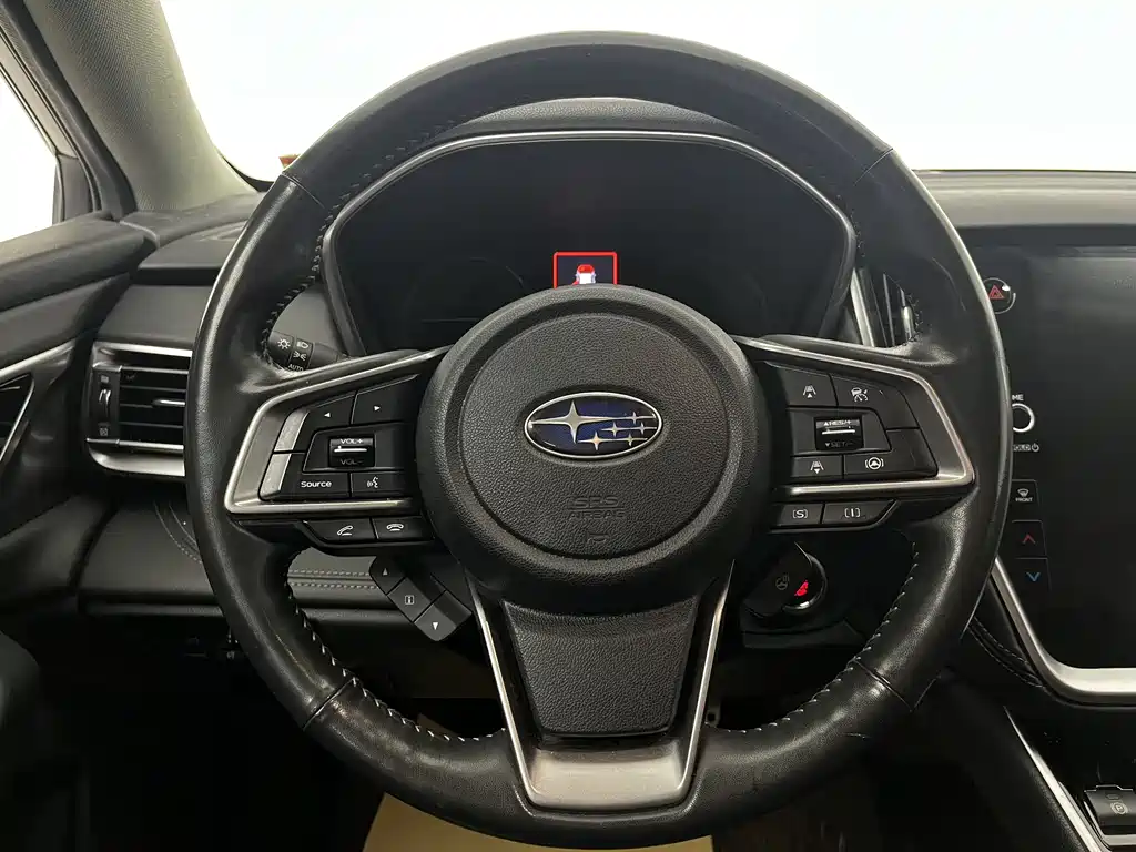 Subaru Outback — фото 13