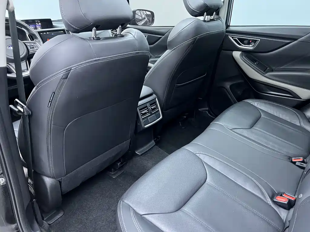 Subaru Forester — фото 15