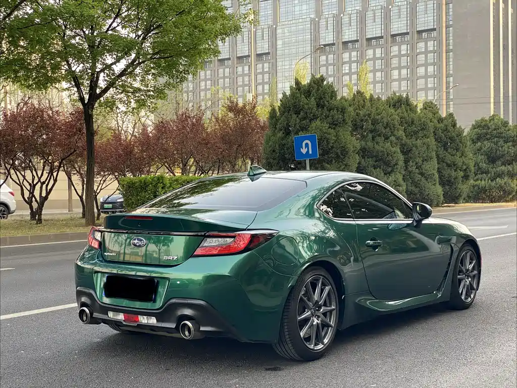 Subaru BRZ — фото 3
