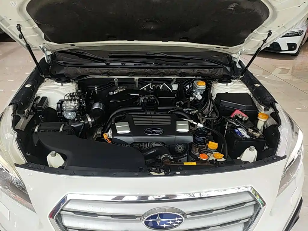 Subaru Outback — фото 20
