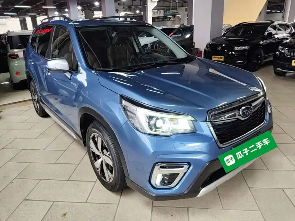 Subaru Forester — фото 4