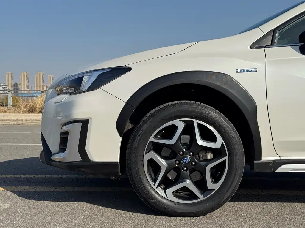 Subaru XV — фото 7