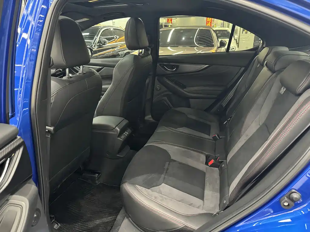 Subaru WRX — фото 9