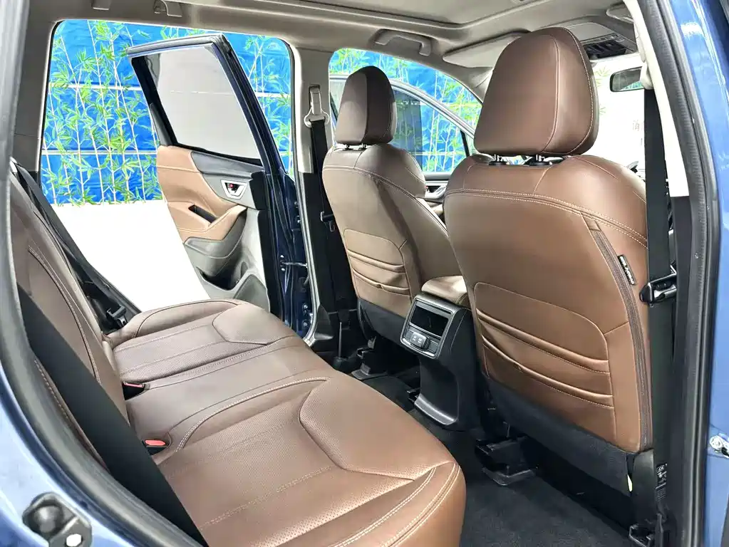 Subaru Forester — фото 18