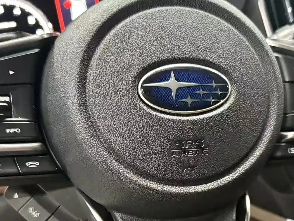 Subaru Forester — фото 10