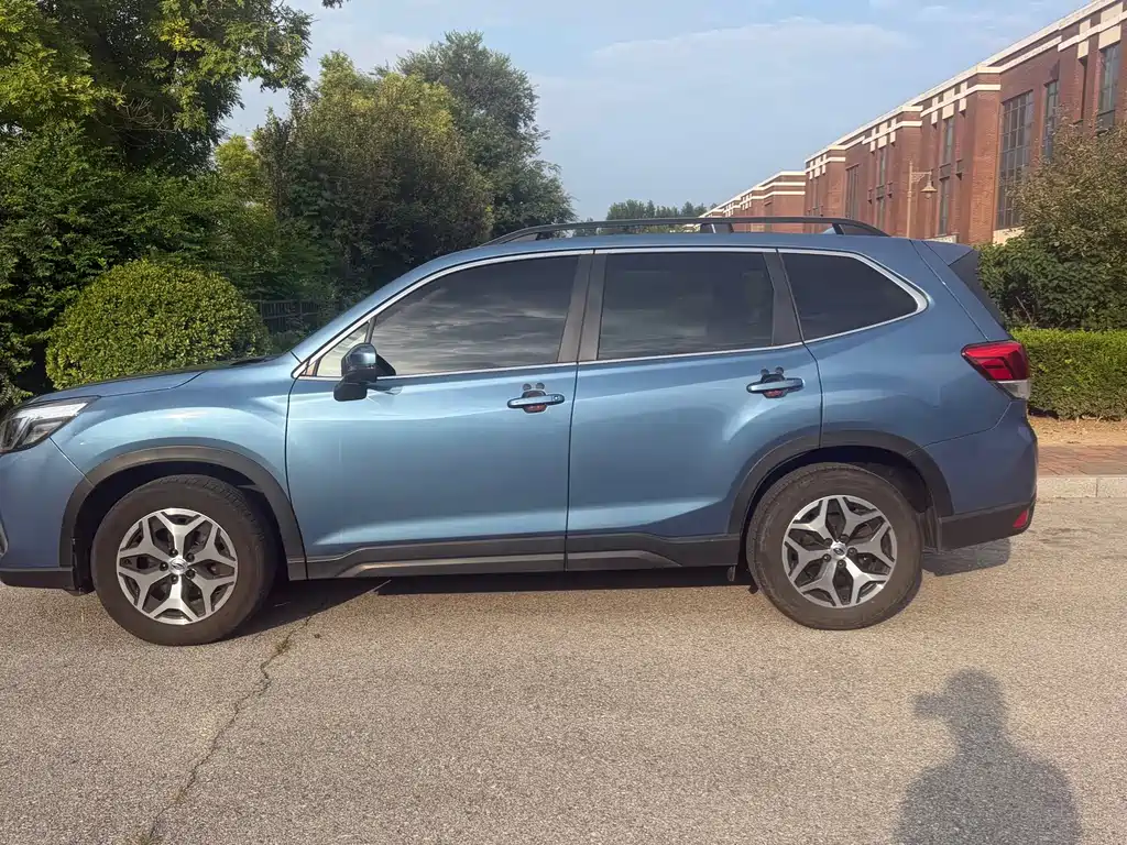 Subaru Forester — фото 14