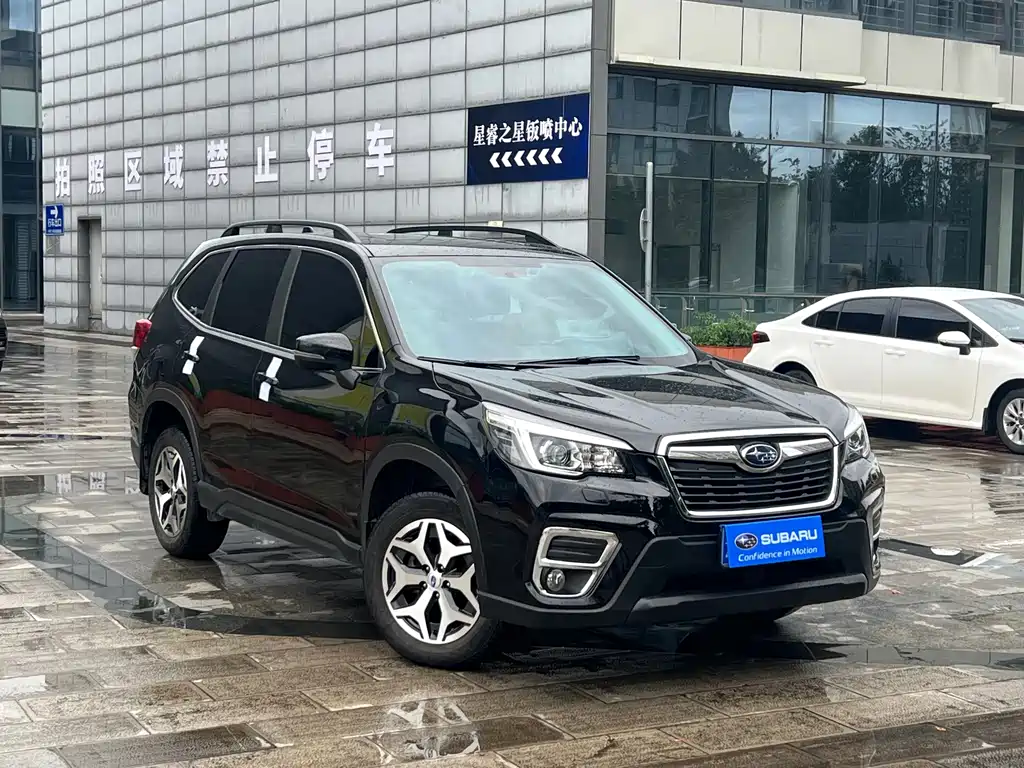 Subaru Forester — фото 3