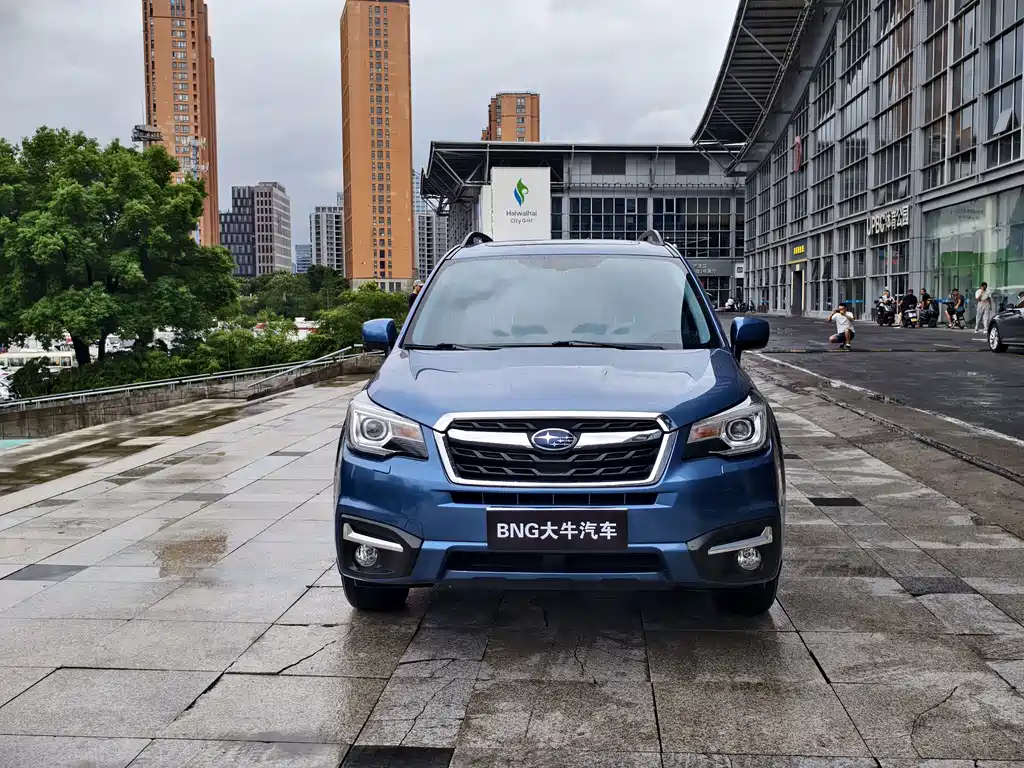 Subaru Forester — фото 2