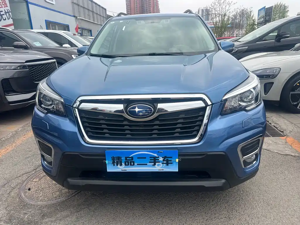 Subaru Forester — фото 2
