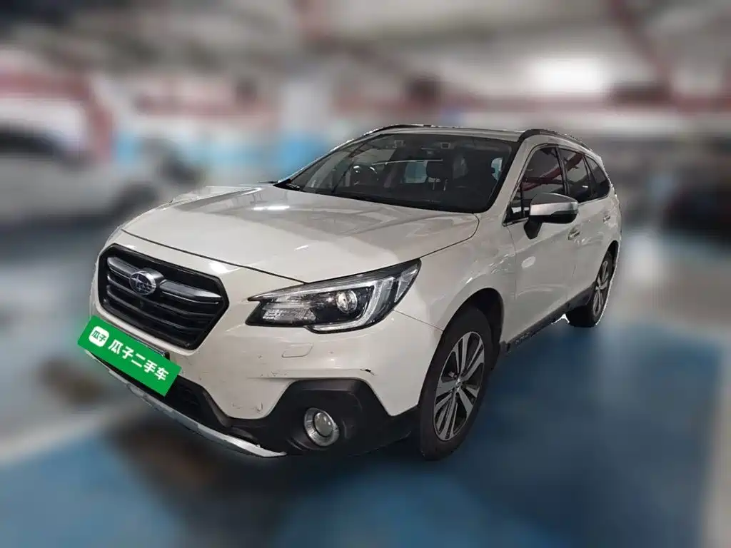 Subaru Outback — фото 2