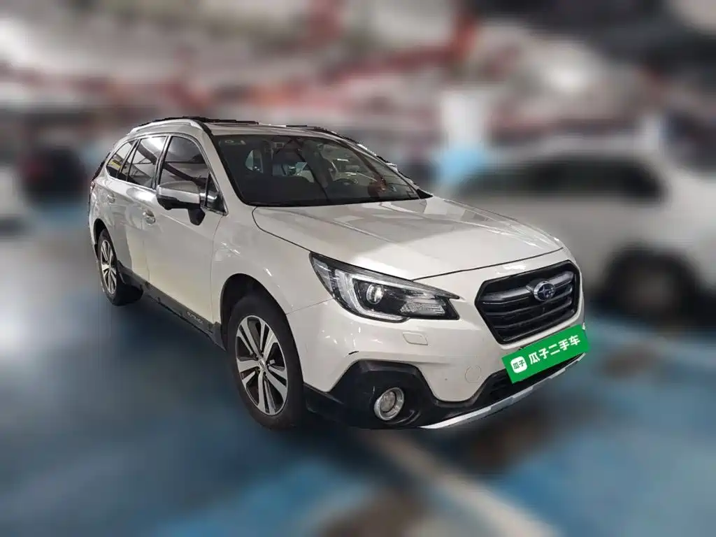 Subaru Outback — фото 24
