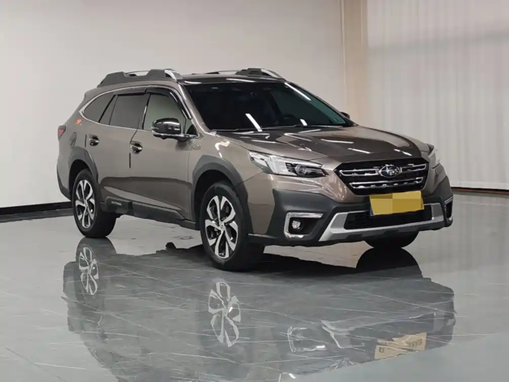 Subaru Outback — фото 8