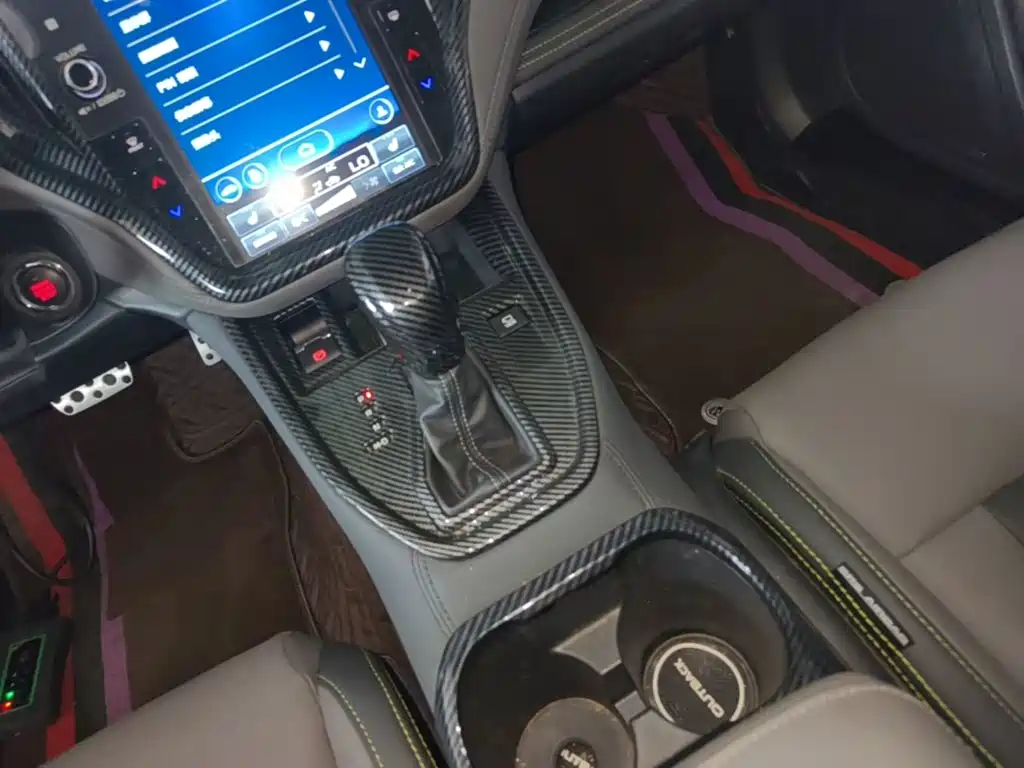 Subaru Outback — фото 14