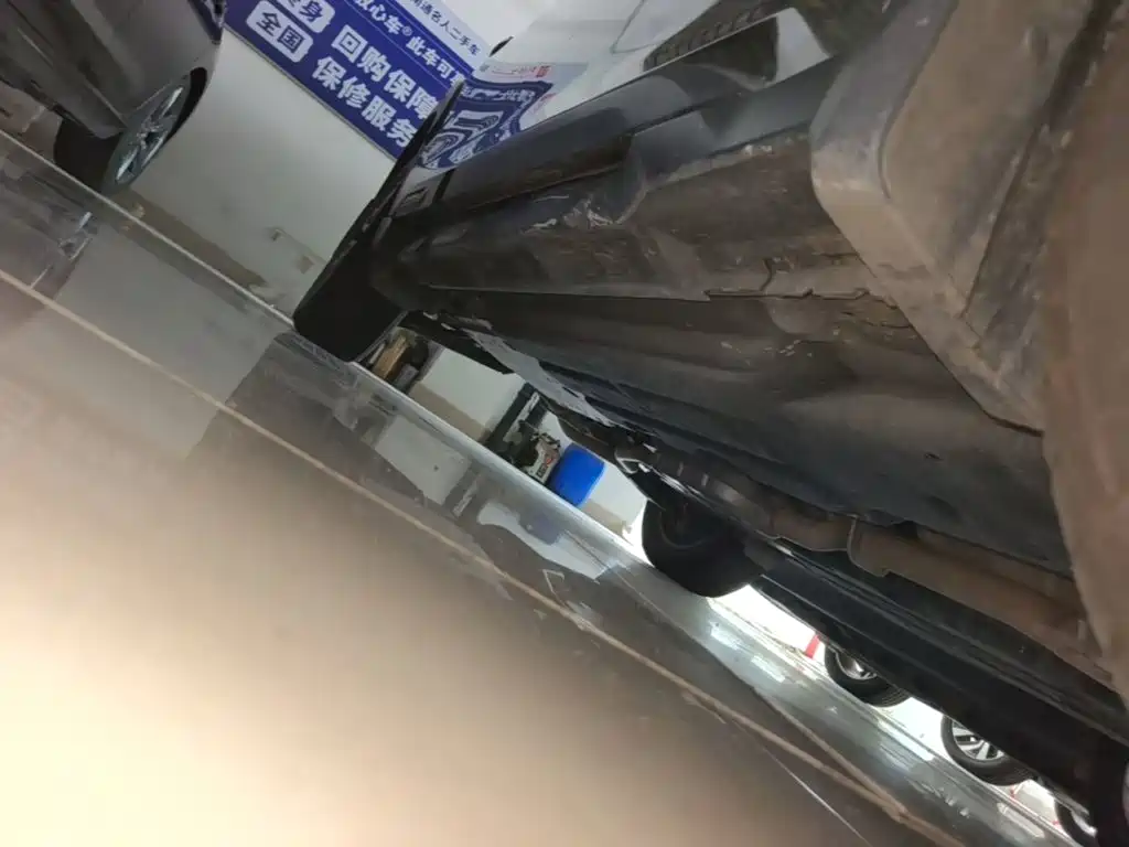 Subaru Outback — фото 21