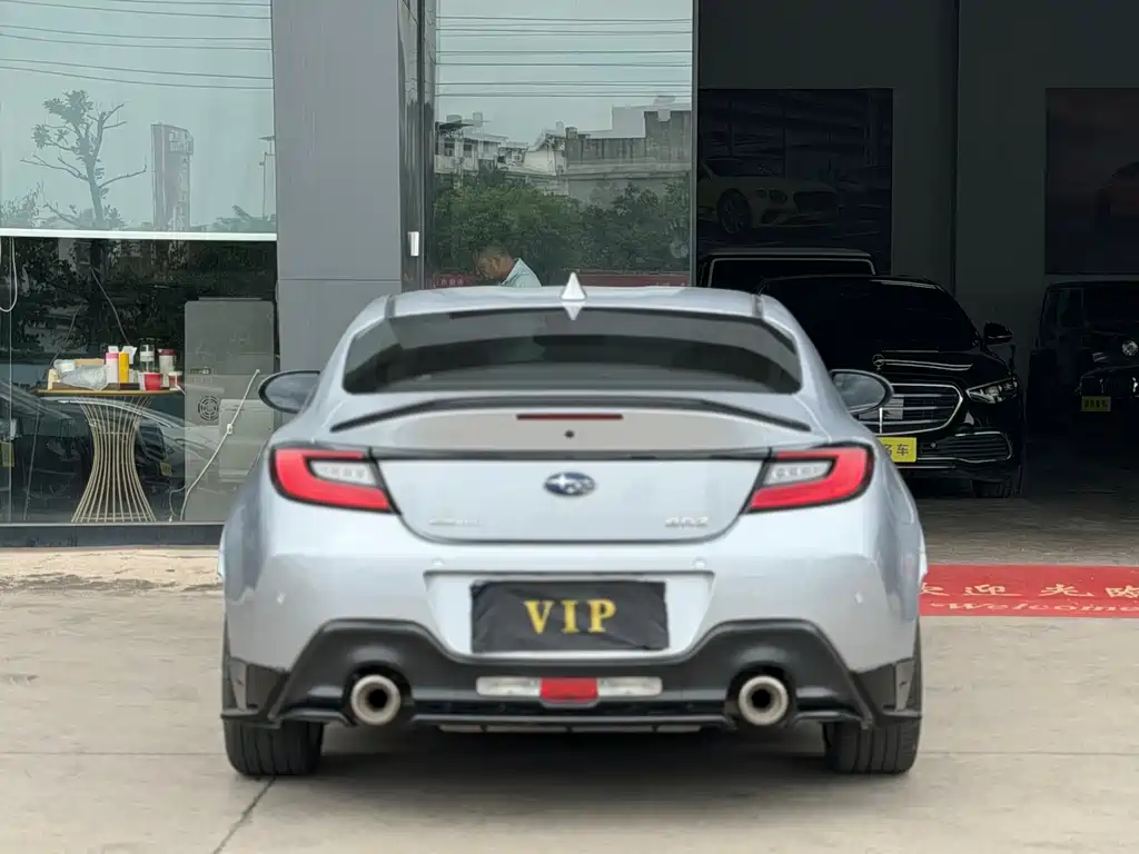 Subaru BRZ — фото 4