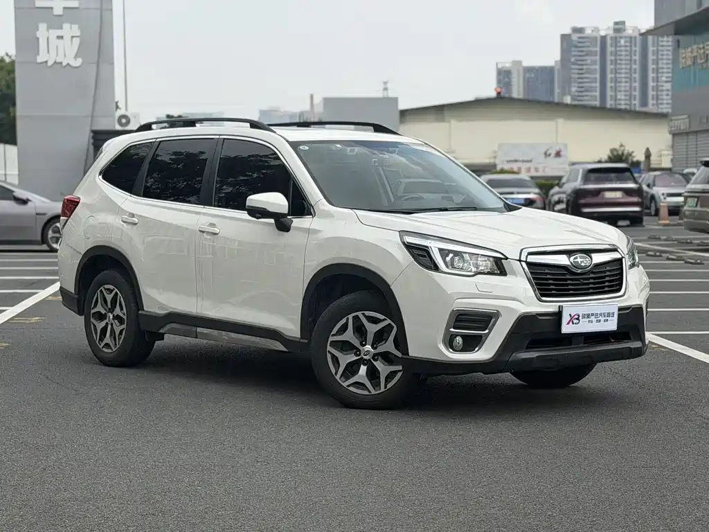 Subaru Forester — фото 3