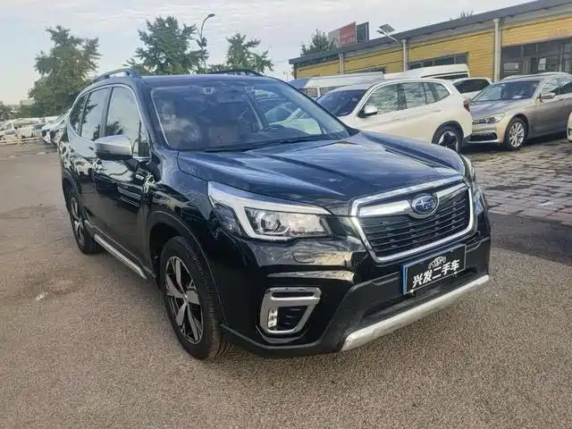 Subaru Forester — фото 3
