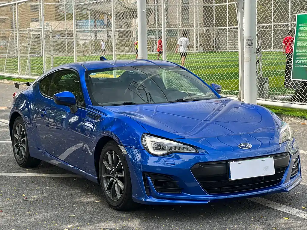 Subaru BRZ — фото 3