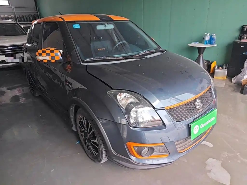 Suzuki Swift — фото 4