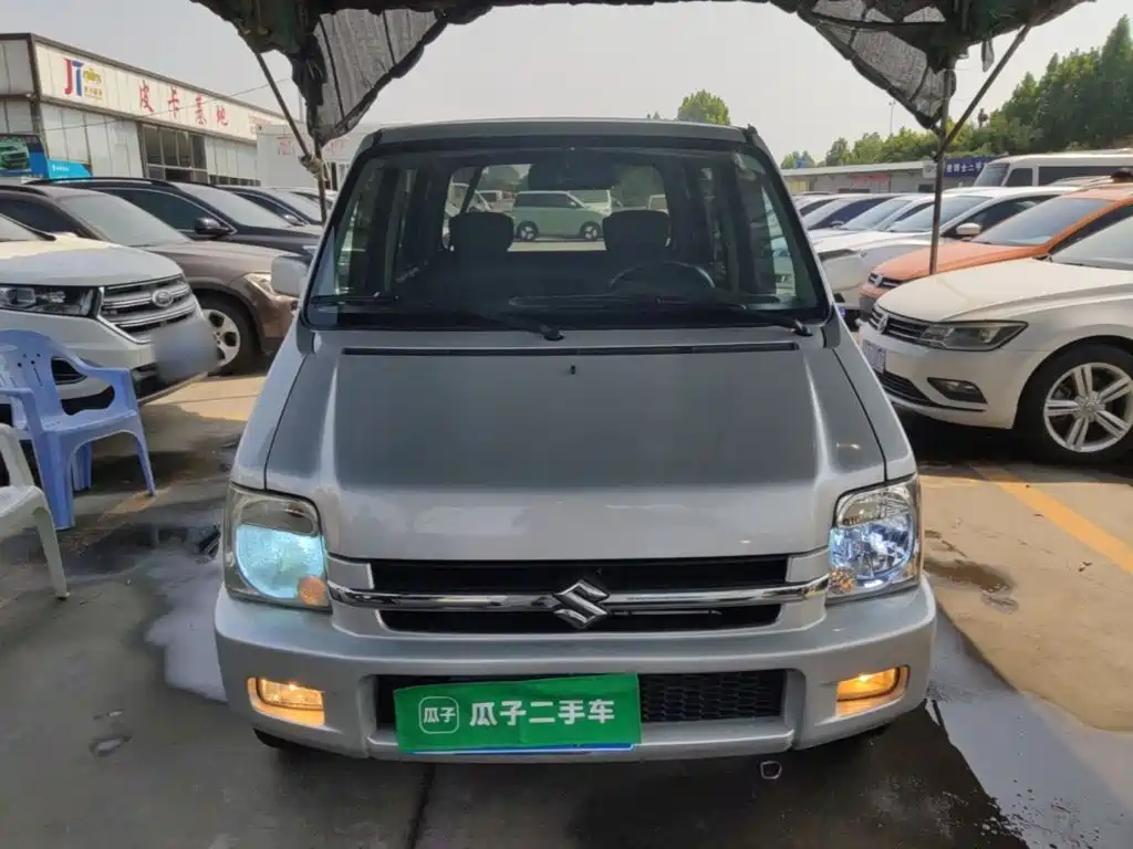 Suzuki Wagon R — фото 3