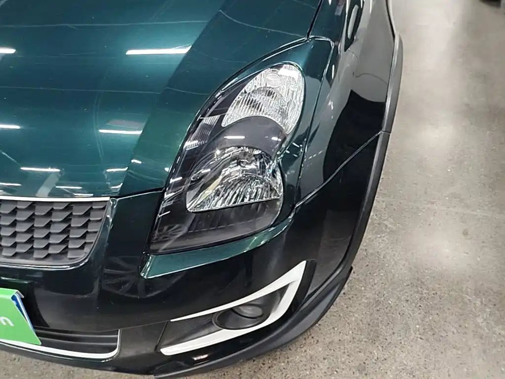 Suzuki Swift — фото 24