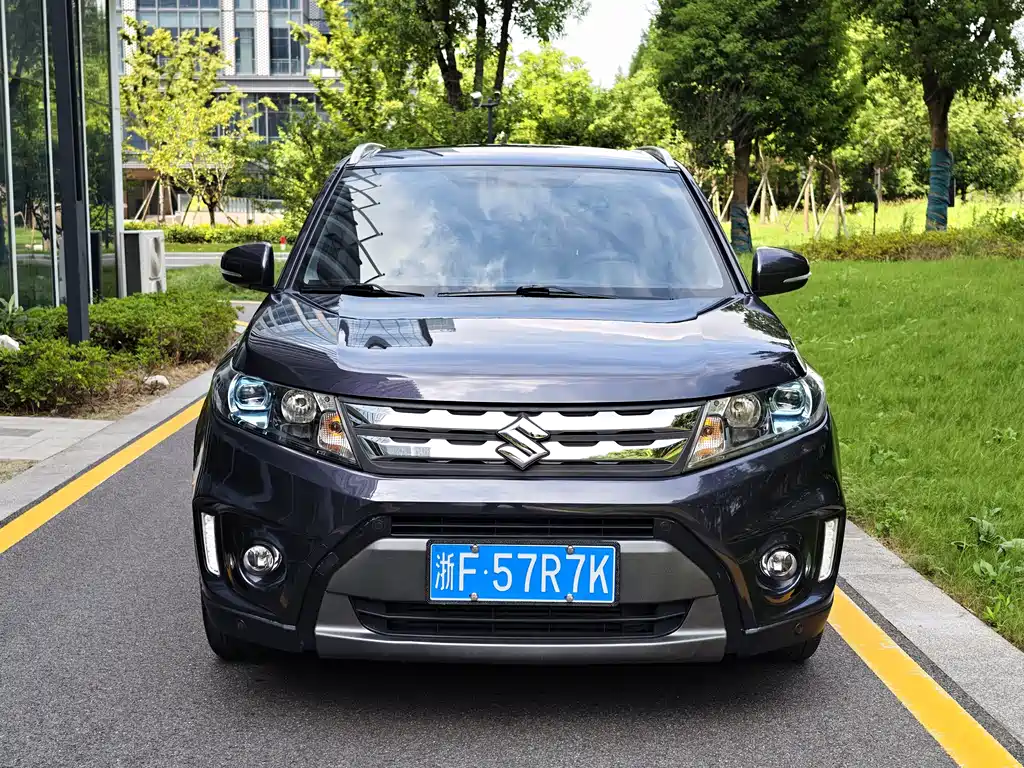 Suzuki Vitara — фото 2
