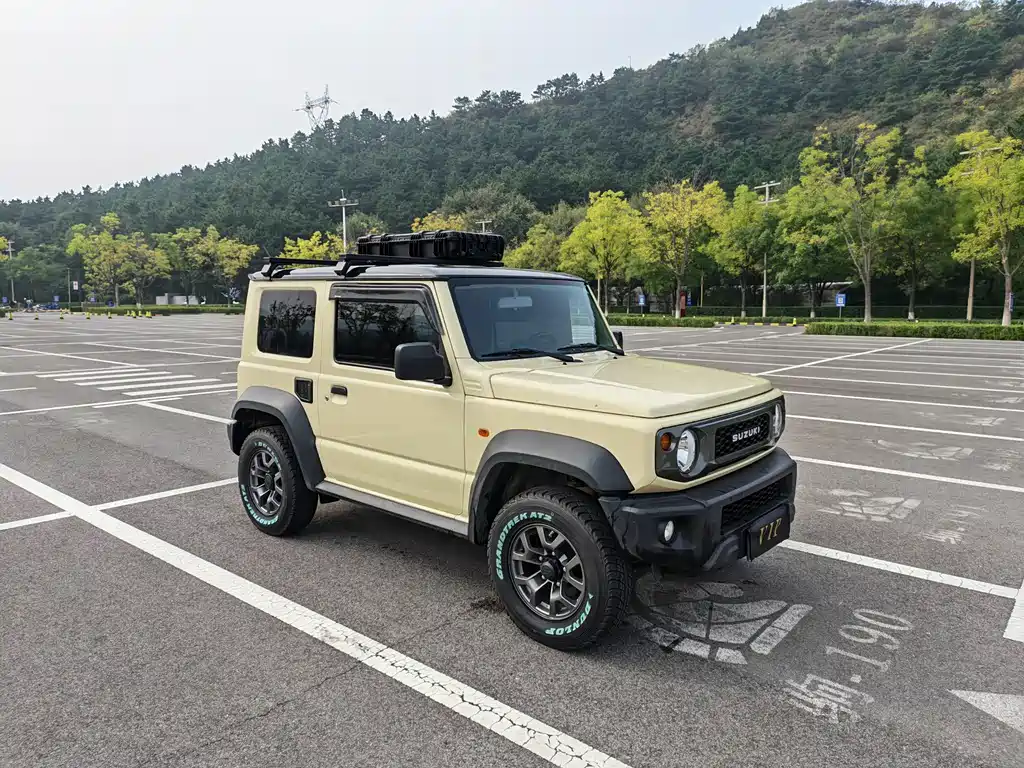 Suzuki Jimny — фото 2