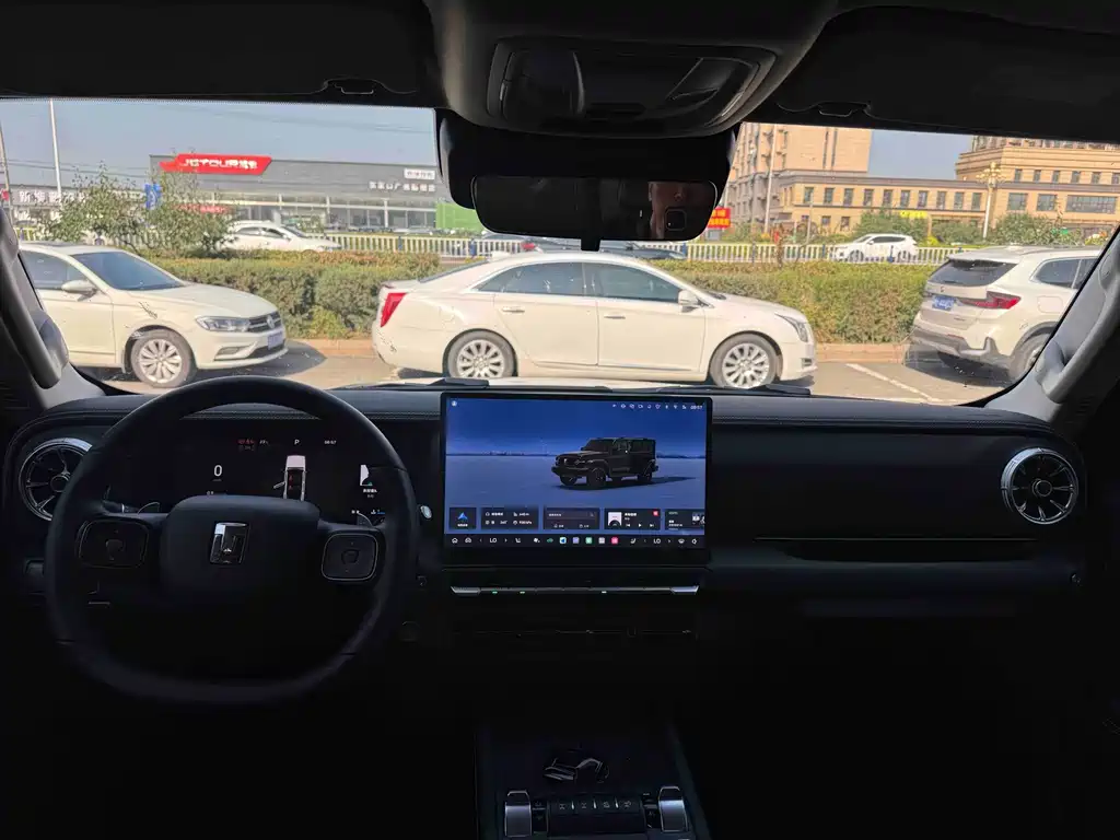Tank Tank 300 — фото 5