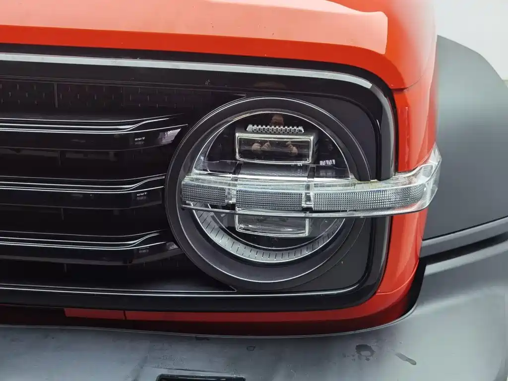 Tank Tank 300 — фото 7