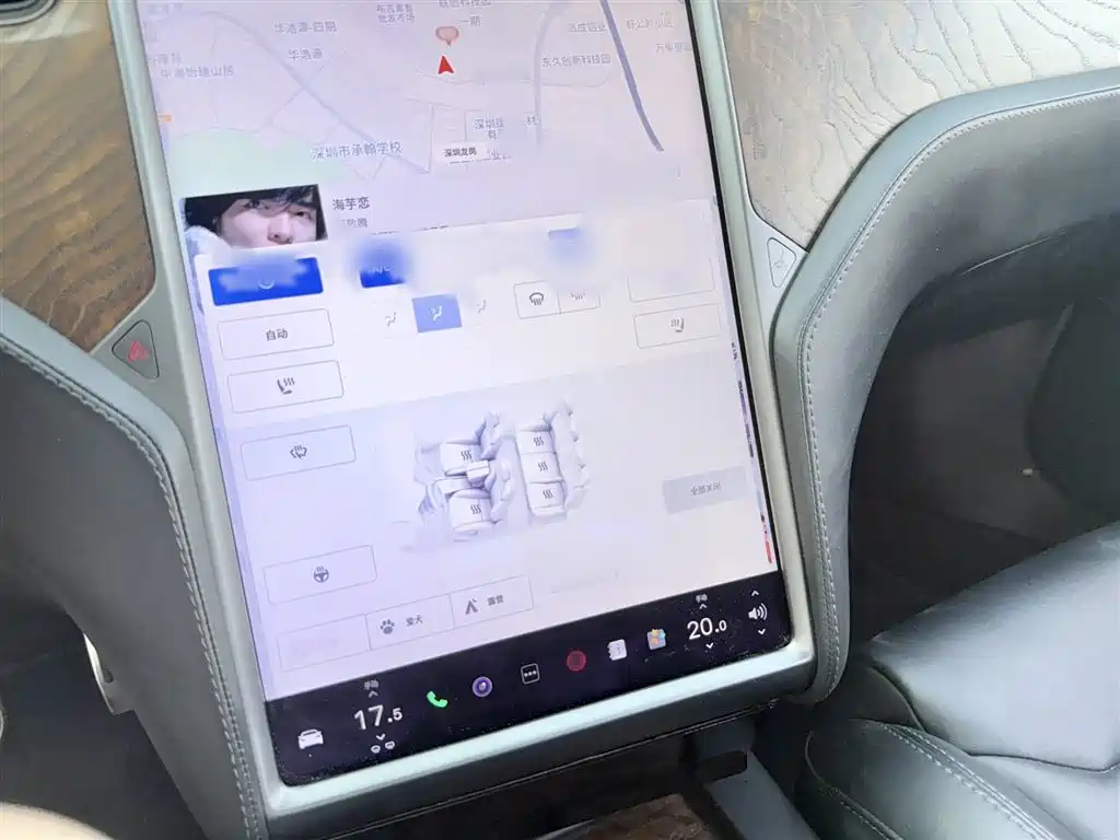Tesla Model S — фото 5
