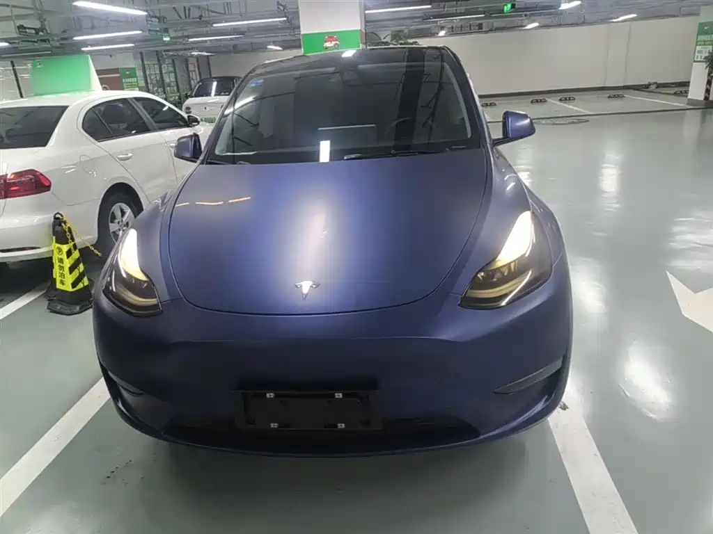Tesla Model Y — фото 3