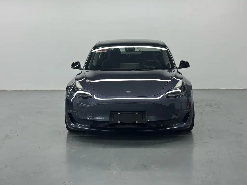 Tesla Model 3 — фото 2