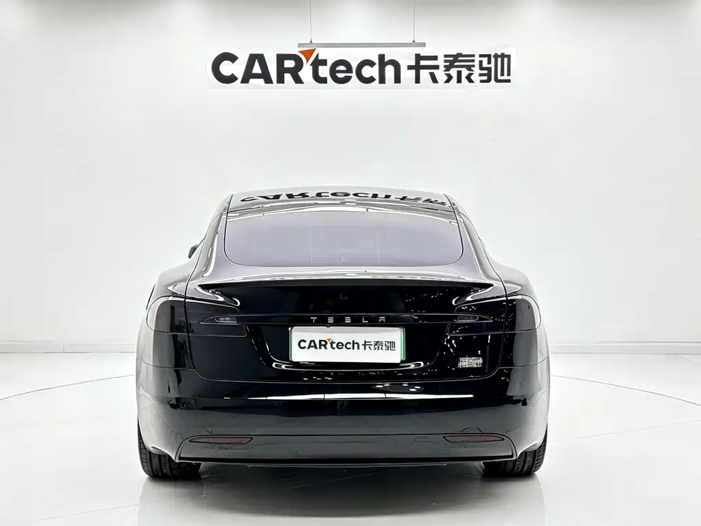 Tesla Model S — фото 11
