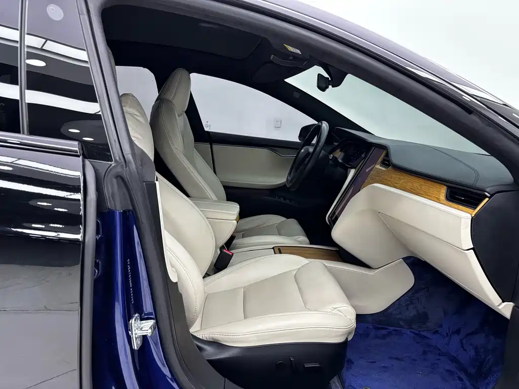 Tesla Model S — фото 21