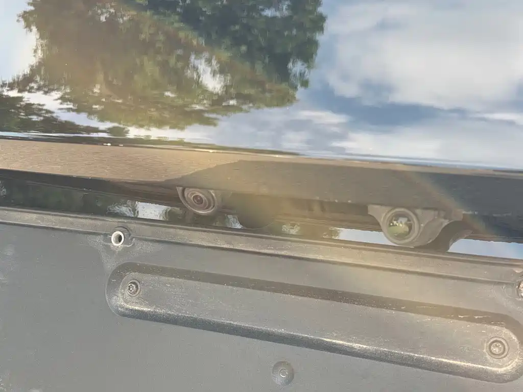 Tesla Model Y — фото 14