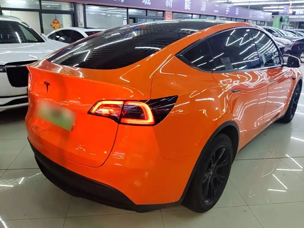 Tesla Model Y — фото 7
