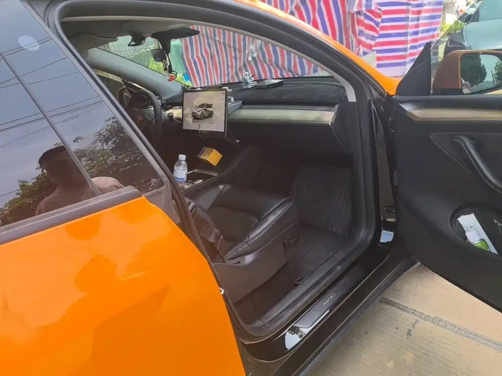 Tesla Model Y — фото 20