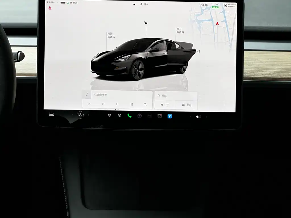 Tesla Model 3 — фото 5