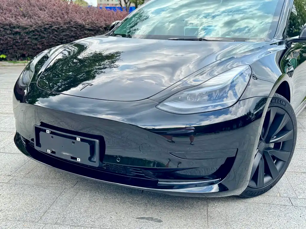 Tesla Model 3 — фото 21