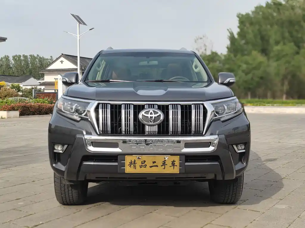 Toyota Prado (Import) — фото 2