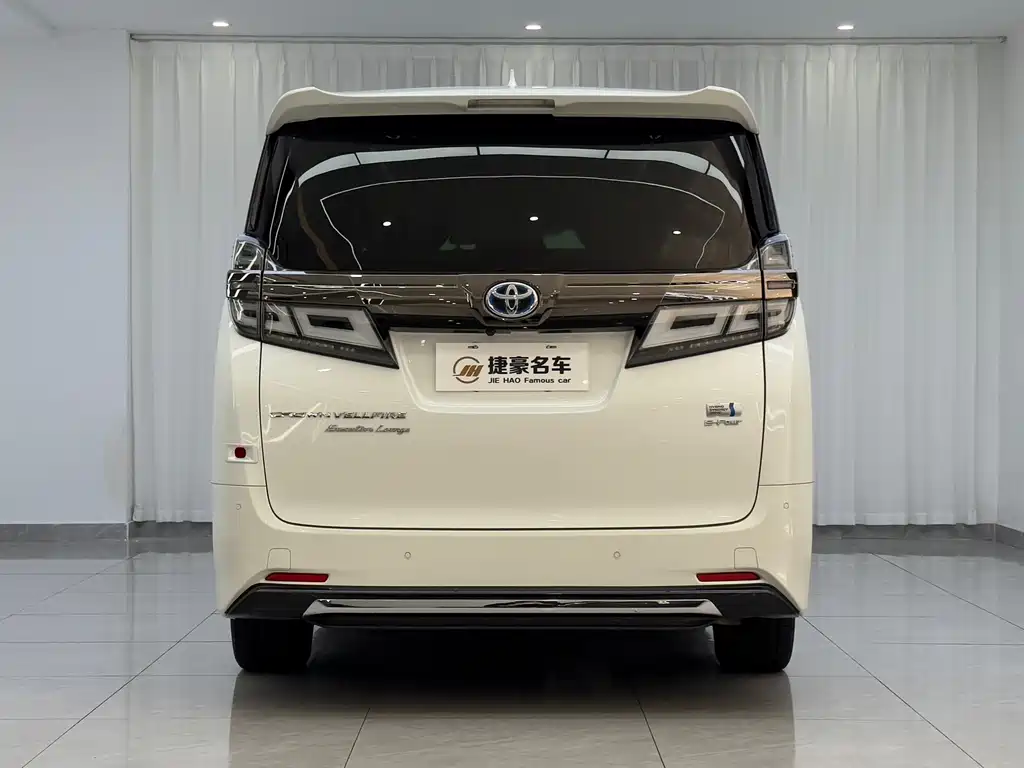 Toyota Vellfire — фото 14