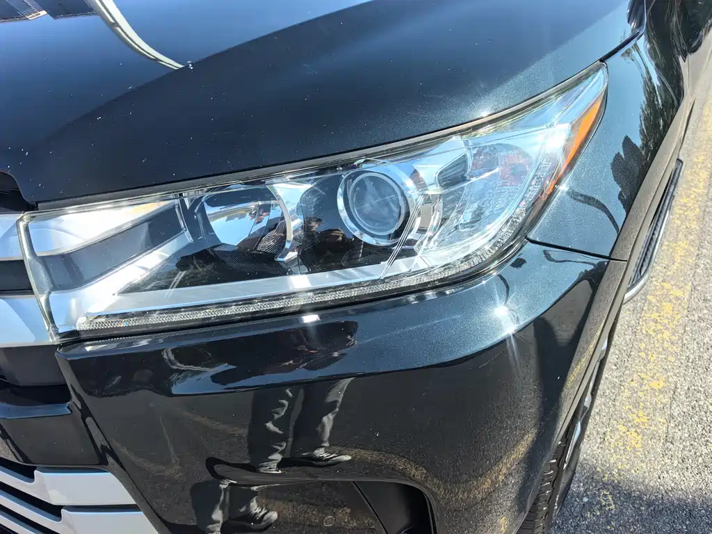 Toyota Highlander — фото 17