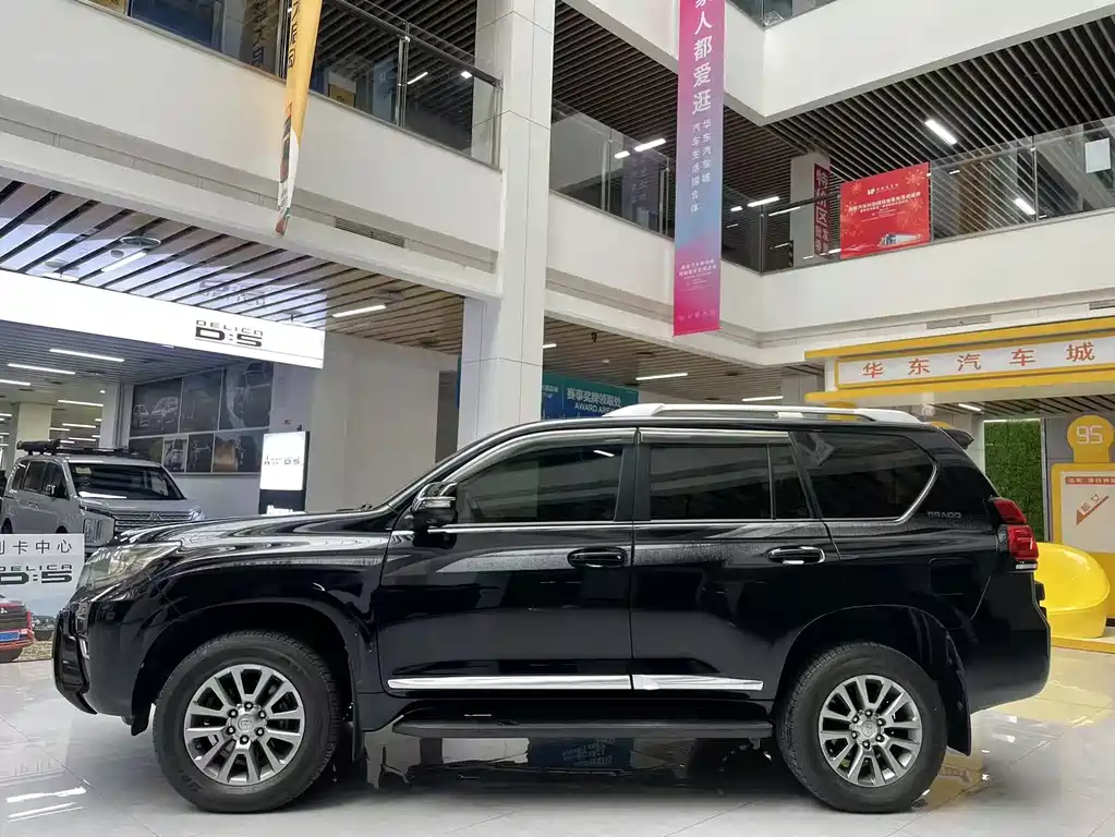 Toyota Prado (Import) — фото 5